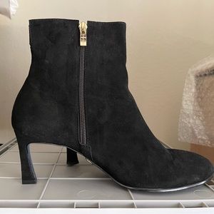W concept classic ankle boots US size 8.5